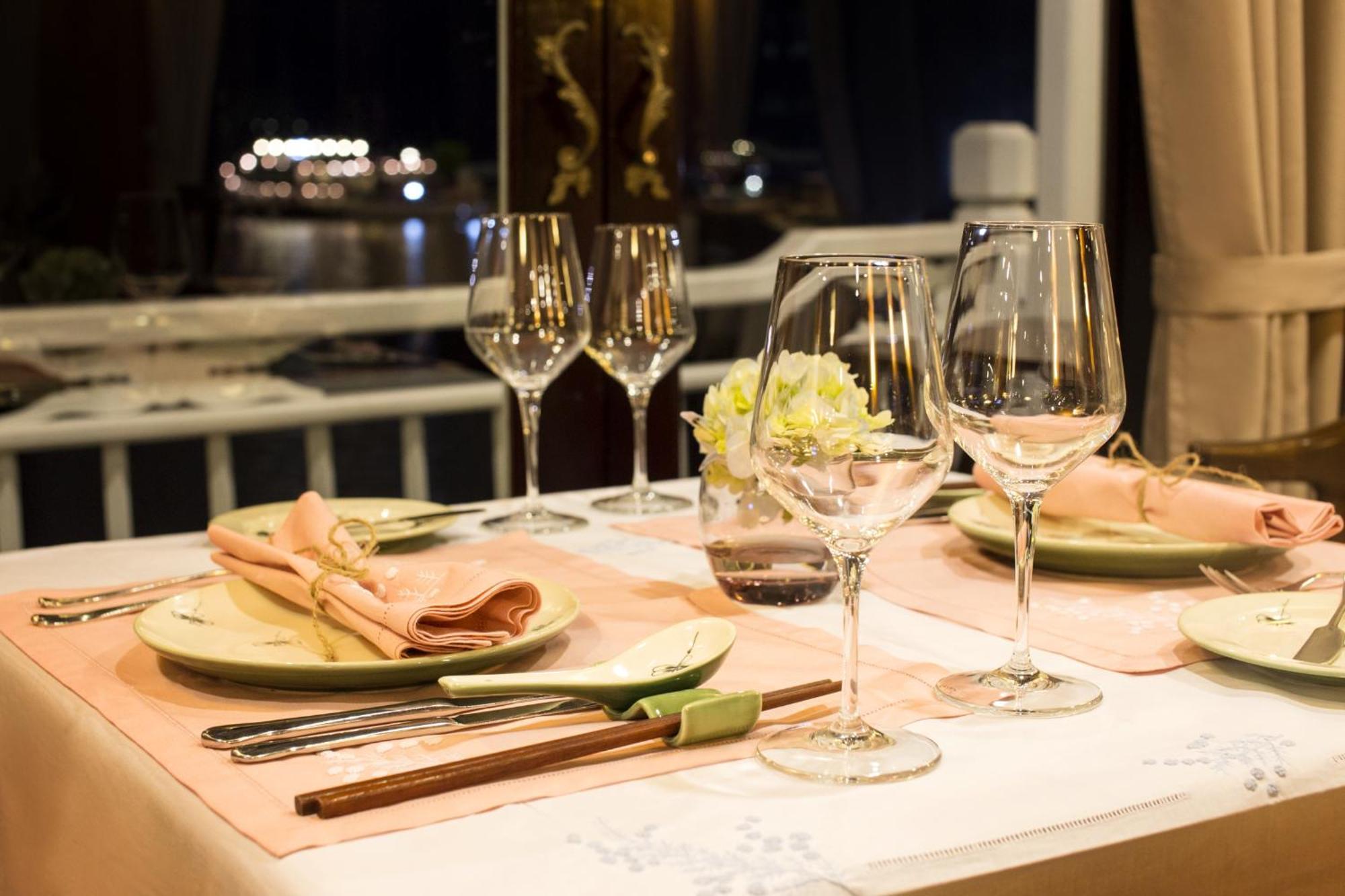 Hera Grand Luxury Cruise Ha Long Esterno foto