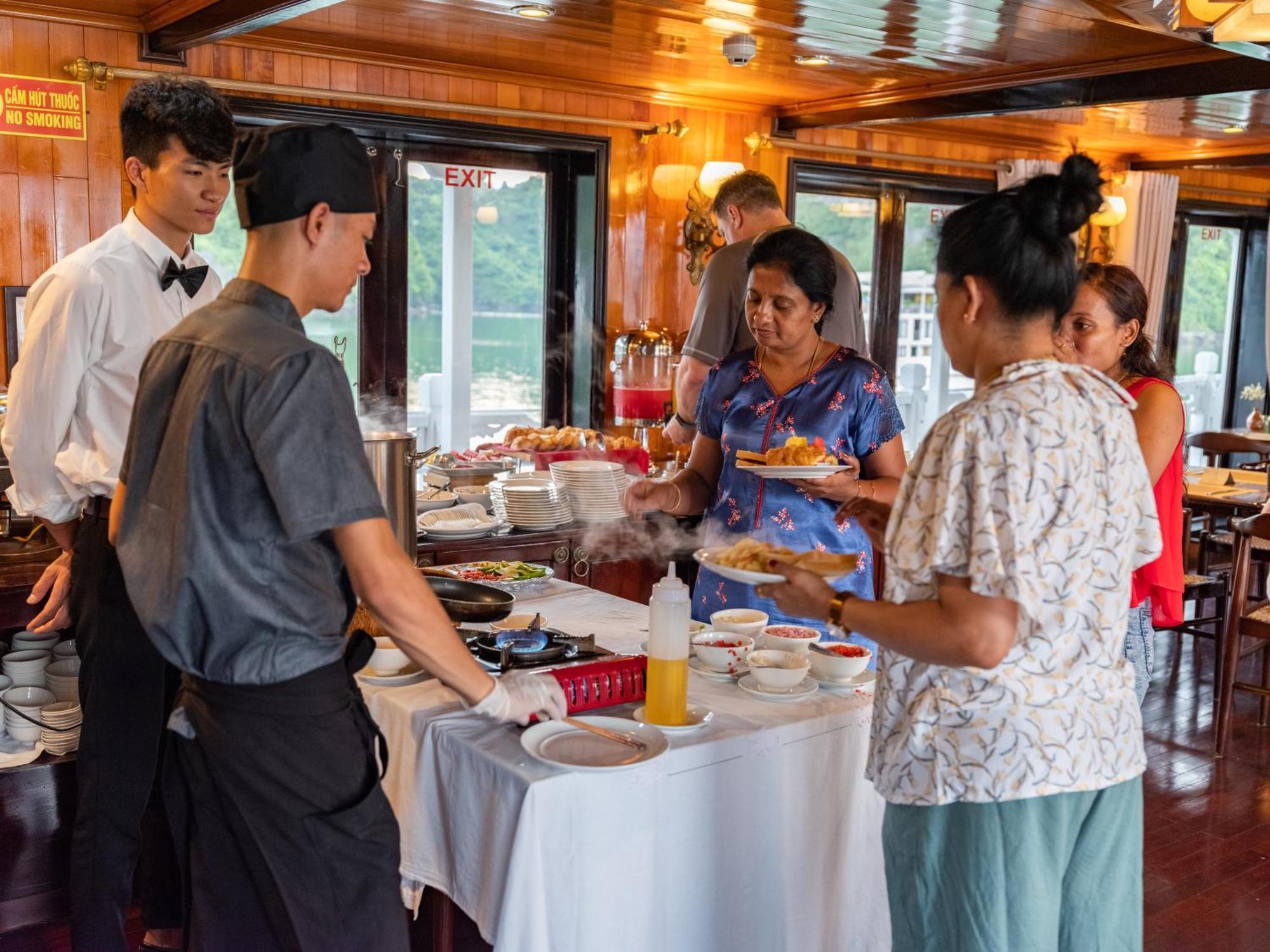 Hera Grand Luxury Cruise Ha Long Esterno foto