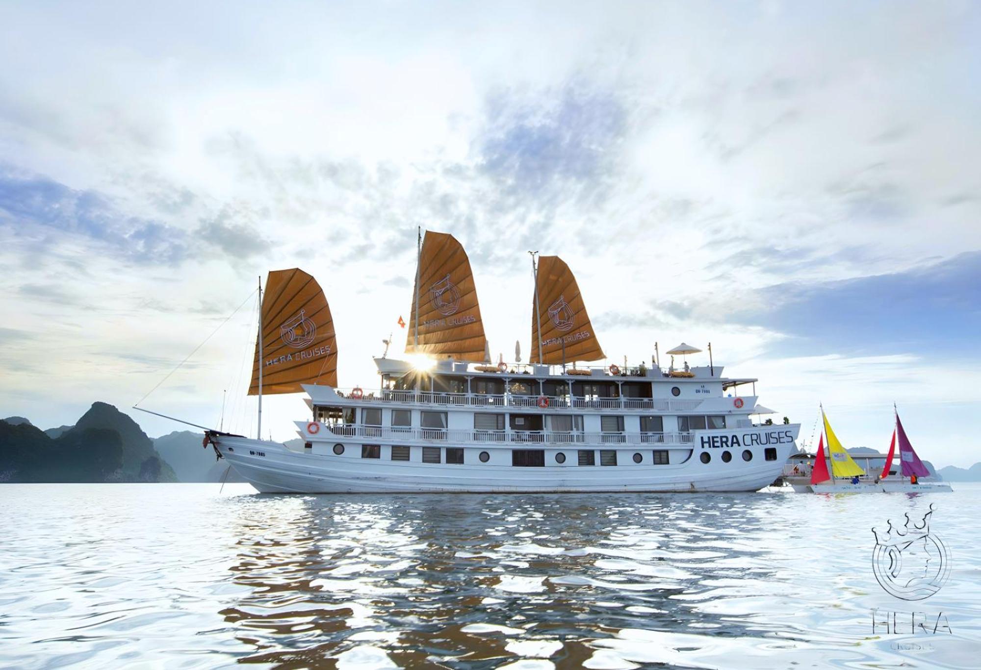 Hera Grand Luxury Cruise Ha Long Esterno foto